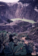 The toxic green lake of Volcan Irazú